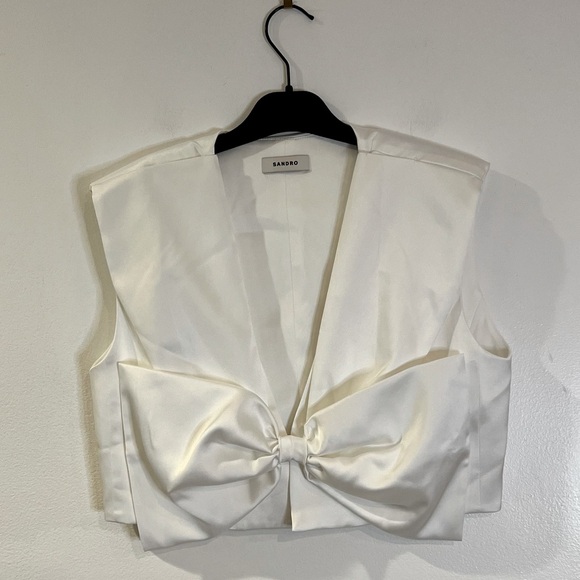 Passy Crop Top - Picture 2 of 7